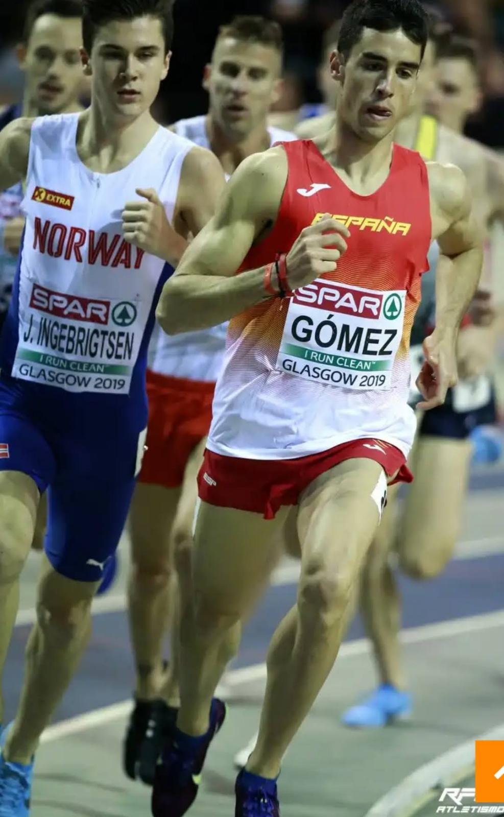 Jesús corriendo en un campeonato